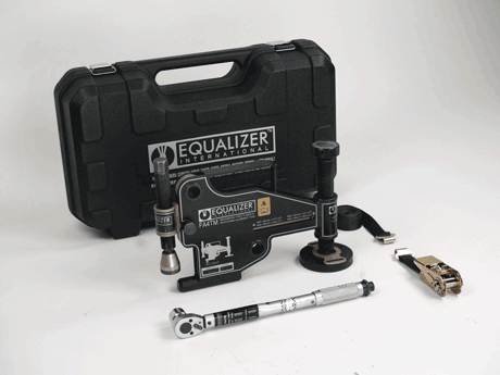 FA4TM Flange Aligning Tool The FA4TM Flange Alinment Tool Kit includes tool, torque wrench with socket, carry case, and strap.
