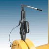 New SWi series the SWi20-25TI Integral Hydraulic Flange Spreader can generate up to 25 ton of separating force.  With the hydraulic pump contained inside the tool there is no need for additional pumps or hoses.