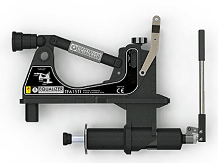 7 Ton Mechanical Flange Spreader.  Excellent tool for small low pressure flanges.