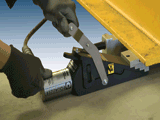 The FA4TM Mechanical Flange Aligning tool offers 4 ton of lift/push force capacitu.  Excellent choice for medium to large flanges.